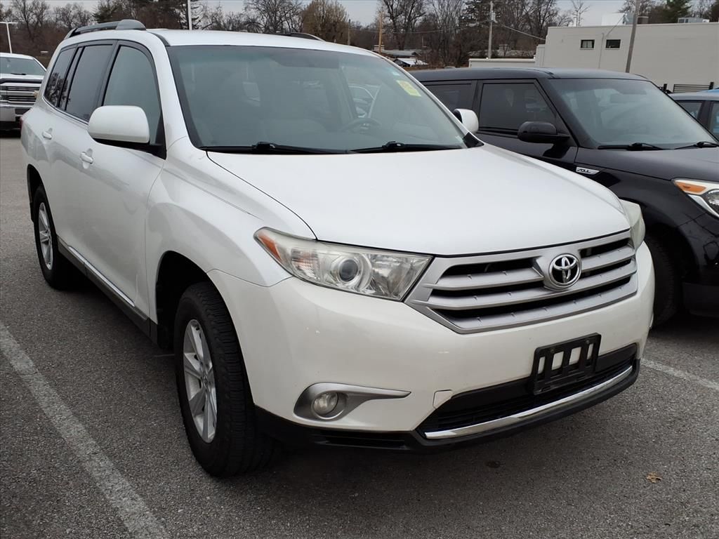 used 2012 Toyota Highlander car, priced at $10,364