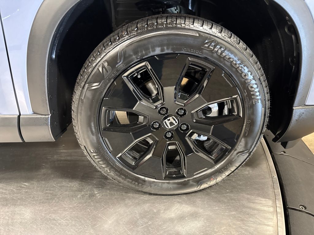 new 2026 Honda Pilot car, priced at $56,945