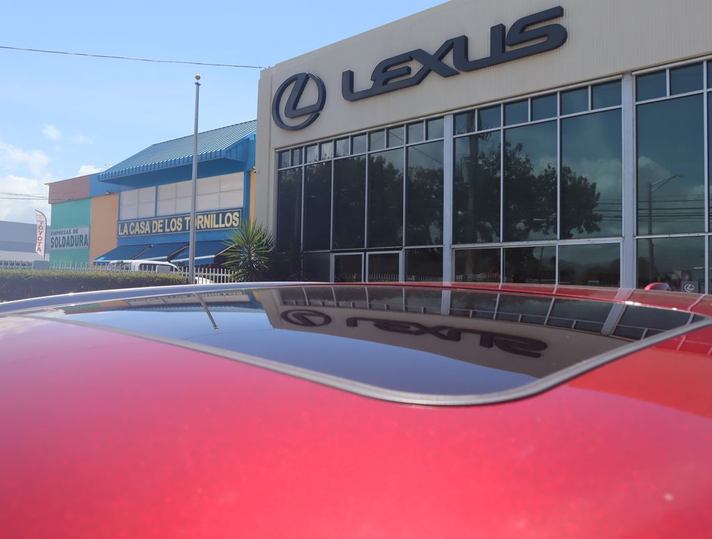 Thumbnail: 2025 Lexus RX - 11