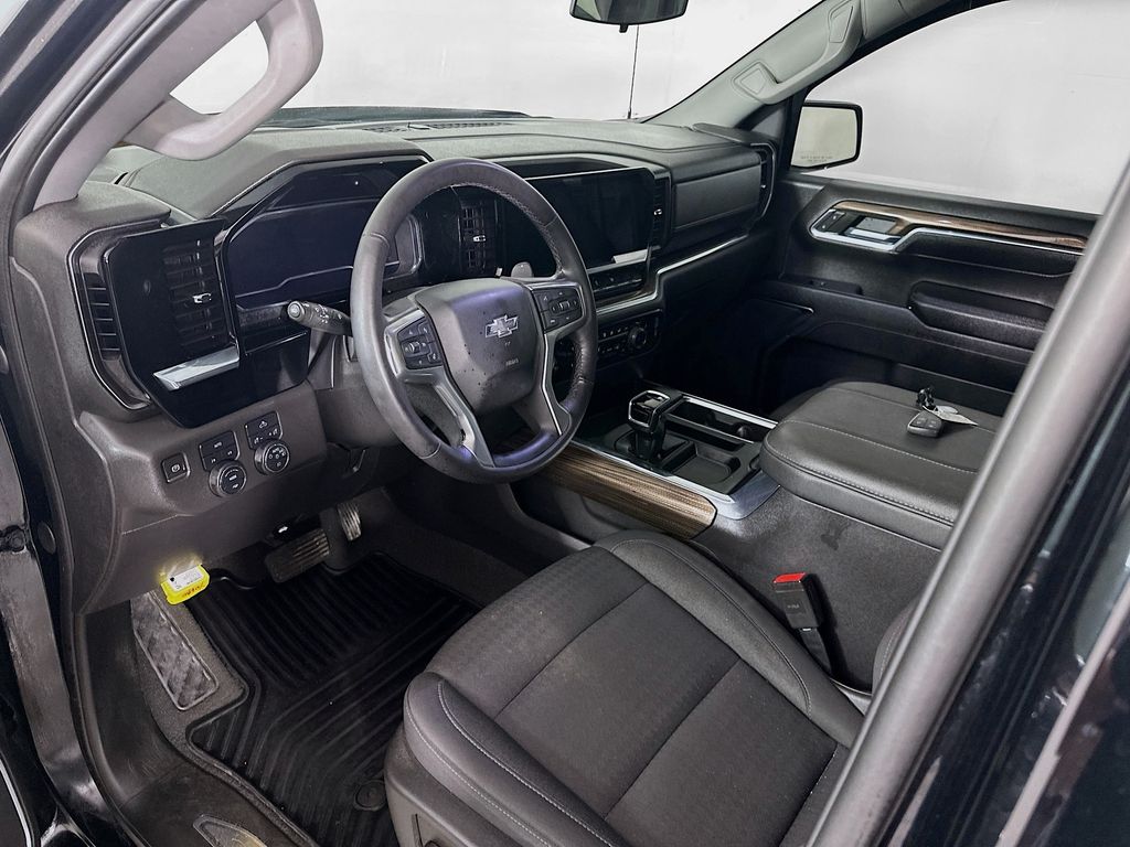ChevroletSilverado 150030