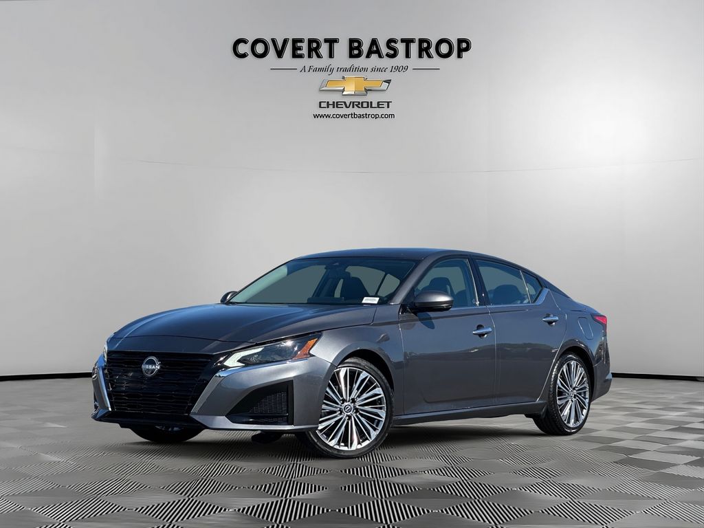 Used Car 2023 Nissan Altima  2.5 Sl For Sale Under $25,000 In Austin, Texas