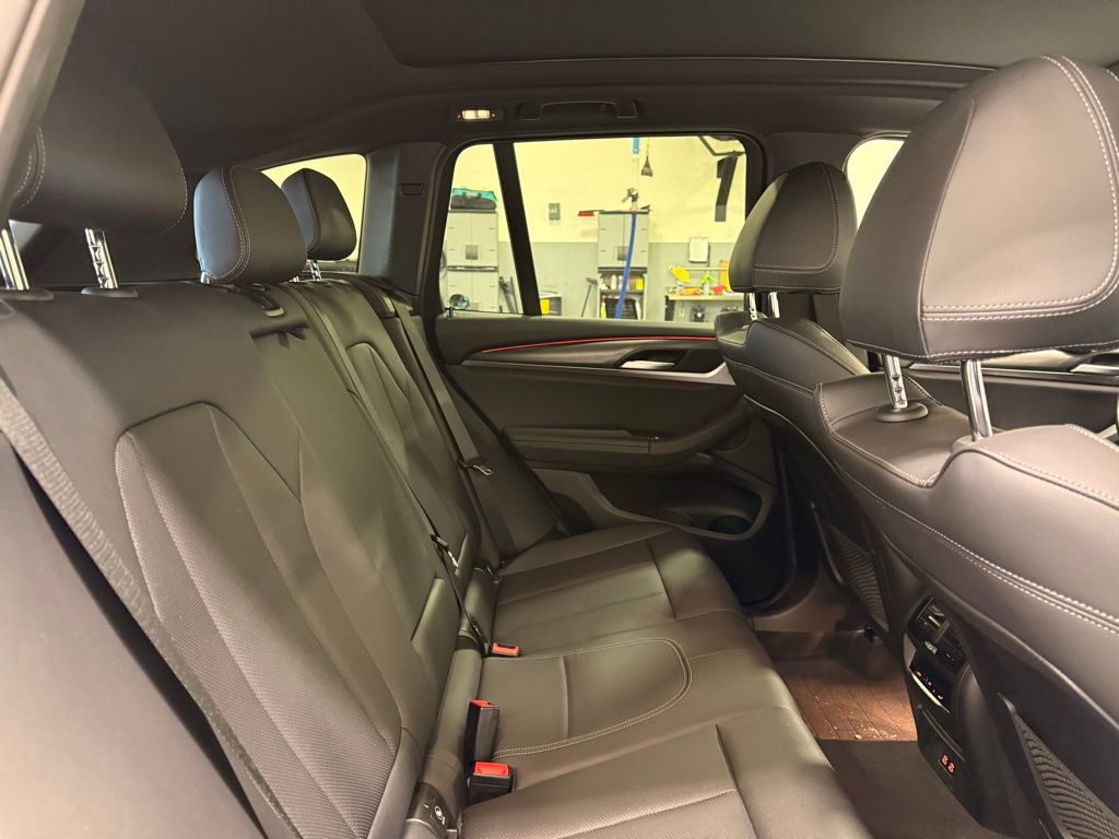 Thumbnail: 2023 BMW X3 - 27