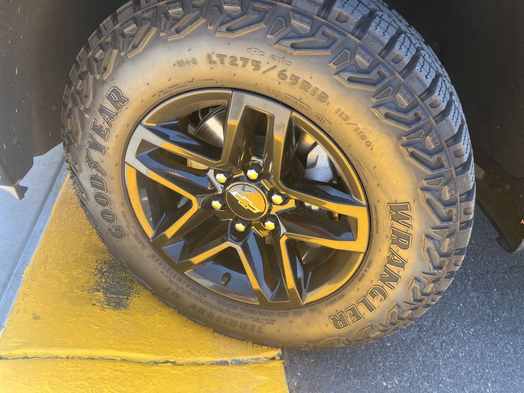Thumbnail: 2024 Chevrolet Silverado 1500 - 11