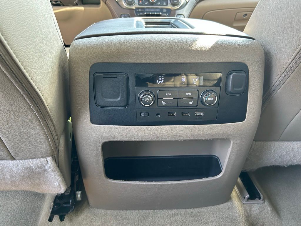 2017 Chevrolet Tahoe Premier 25