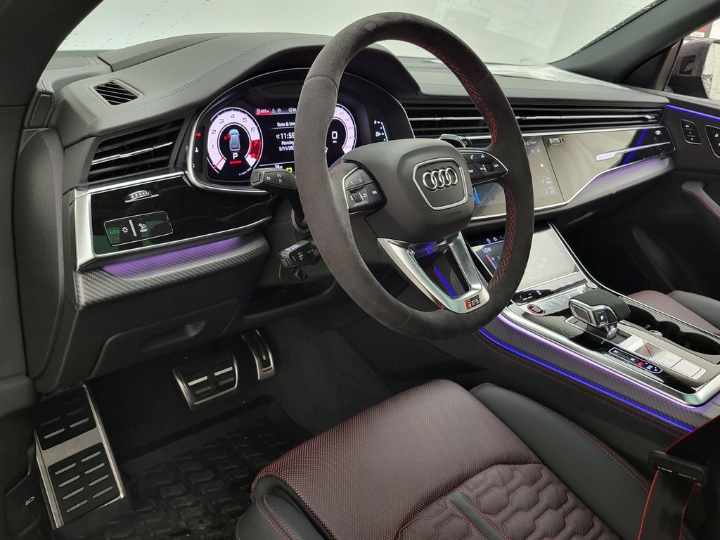 Thumbnail: 2026 Audi RS Q8 - 30