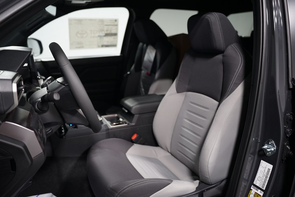2025 Toyota Tacoma TRD Sport 28