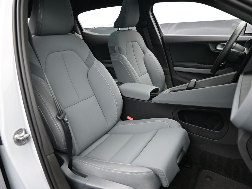 2023 Polestar 2 Long Range Dual Motor