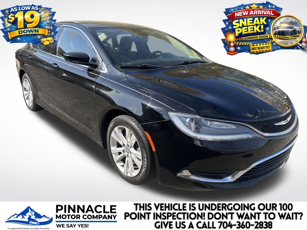 Black Clearcoat 2016 Chrysler 200 Limited Sedan FWD Sedan Front-Wheel Drive 9-Speed Automatic