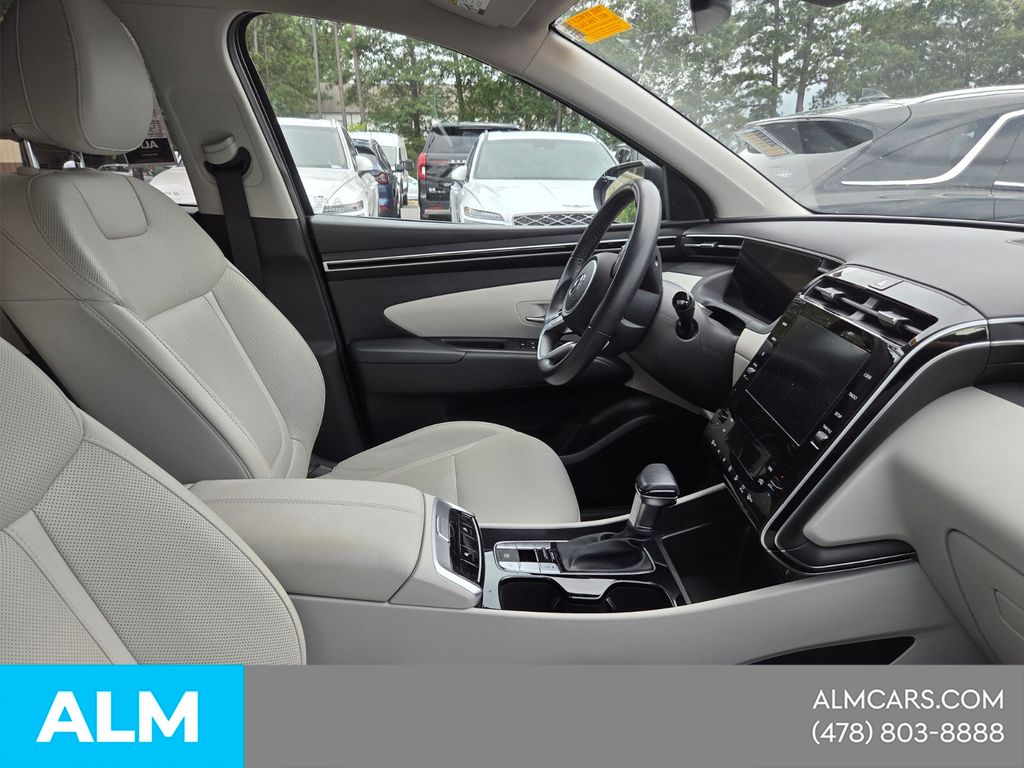 Used 2023 Gray Hyundai SEL image 19
