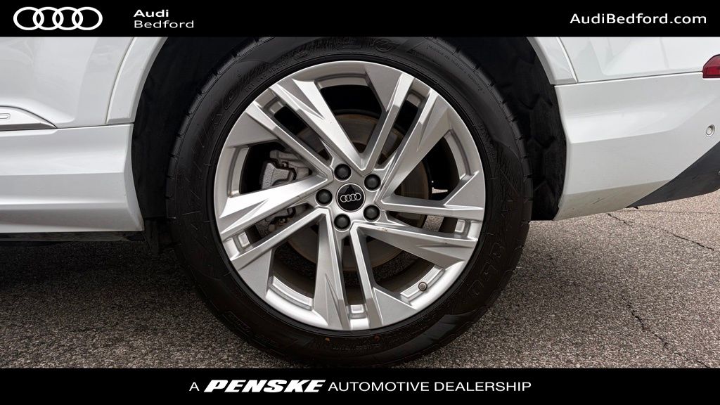 Thumbnail: 2023 Audi Q7 - 8