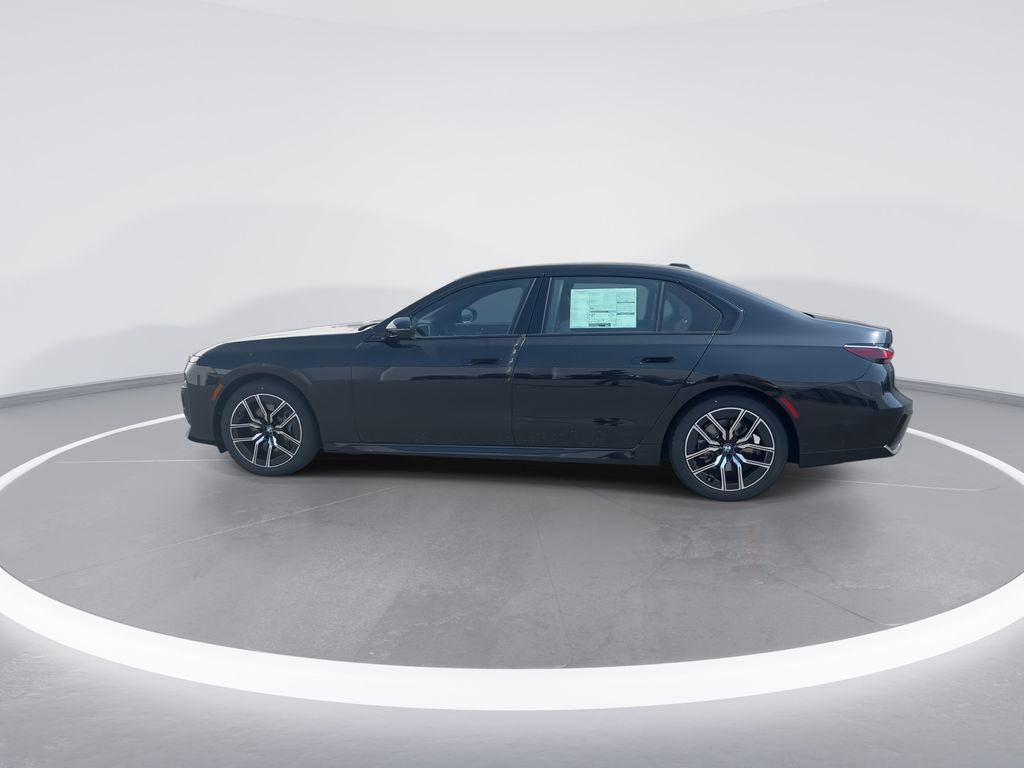 Thumbnail: 2025 BMW 7 Series - 5