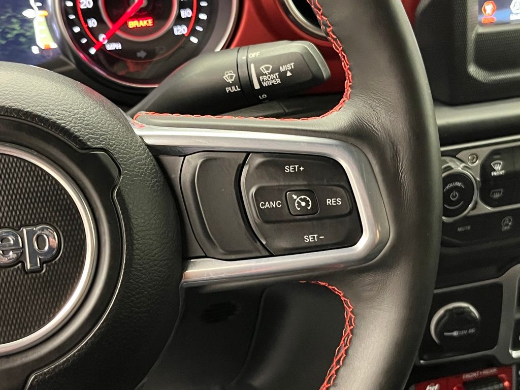 Thumbnail: 2021 Jeep Wrangler - 14