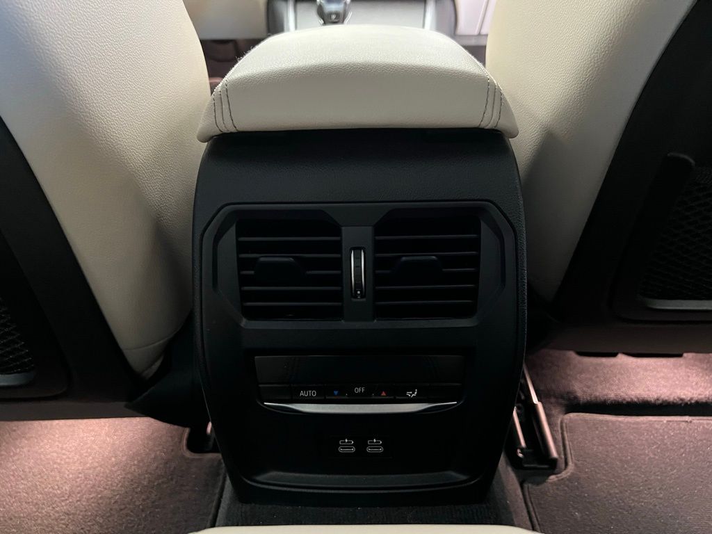 Thumbnail: 2021 BMW 4 Series - 14