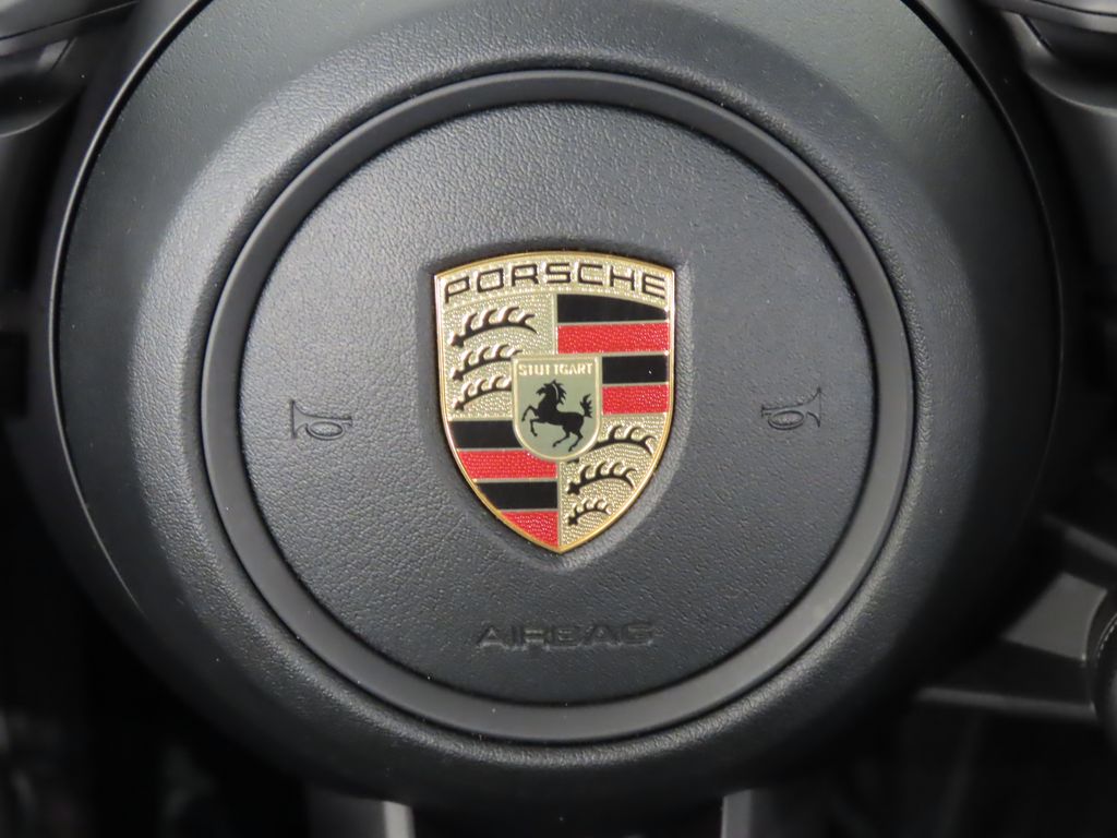 Thumbnail: 2020 Porsche Taycan - 21