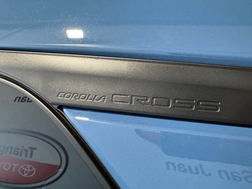 Thumbnail: 2026 Toyota Corolla Cross - 15