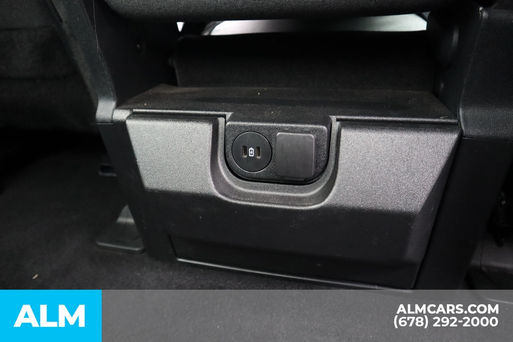 Used 2025 White Ford XLT image 21