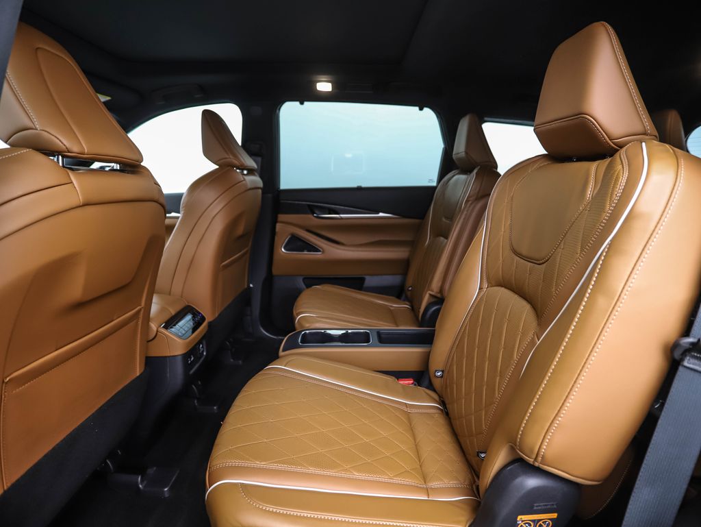 Thumbnail: 2024 INFINITI QX60 - 22