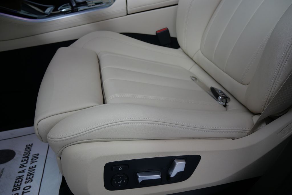 2020 BMW X5 sDrive40i 9
