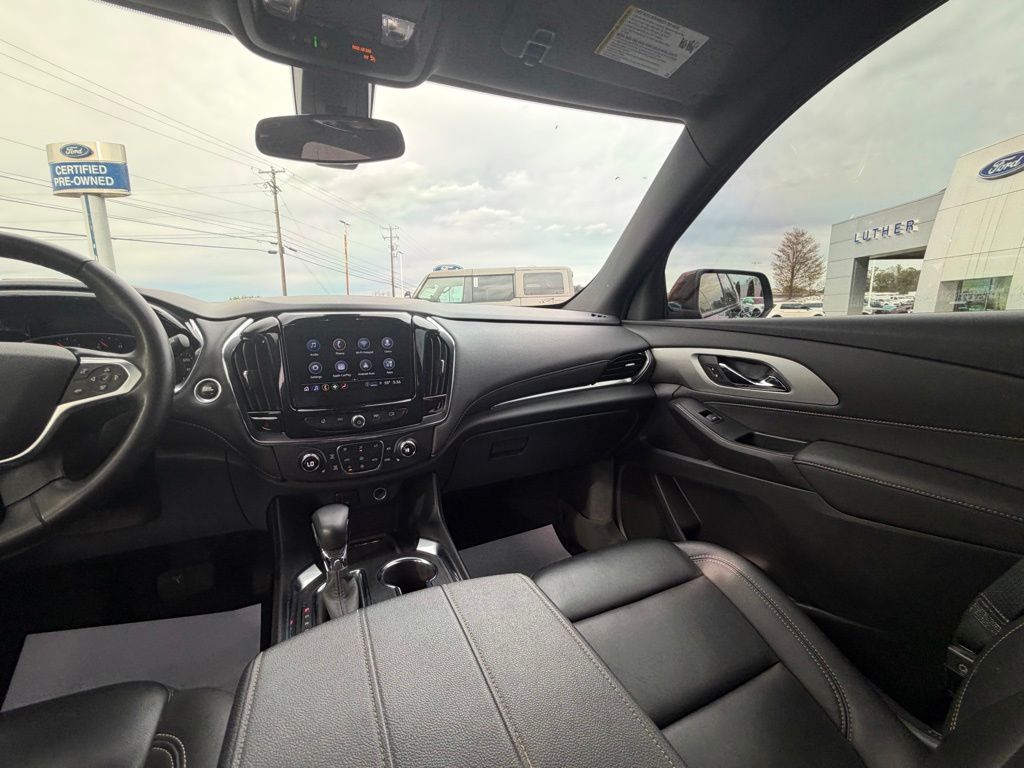 2023 Chevrolet Traverse LT Leather Black at Klick Lewis Buick Chevrolet