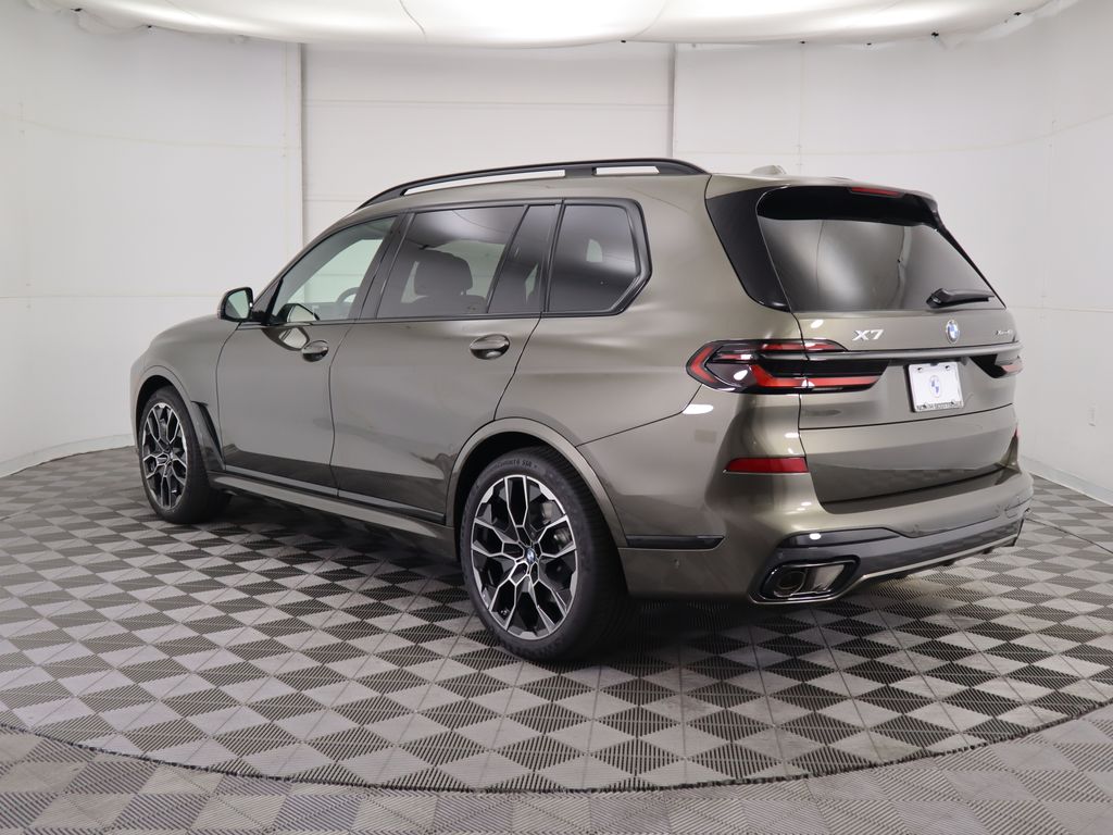 Certified Used 2026 Green BMW xDrive40i image 8