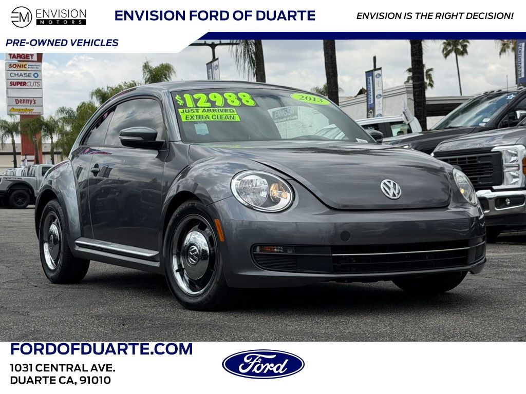 Black Uni 2013 Volkswagen Beetle 2.5L Hatchback Front-Wheel Drive 6-Speed Automatic