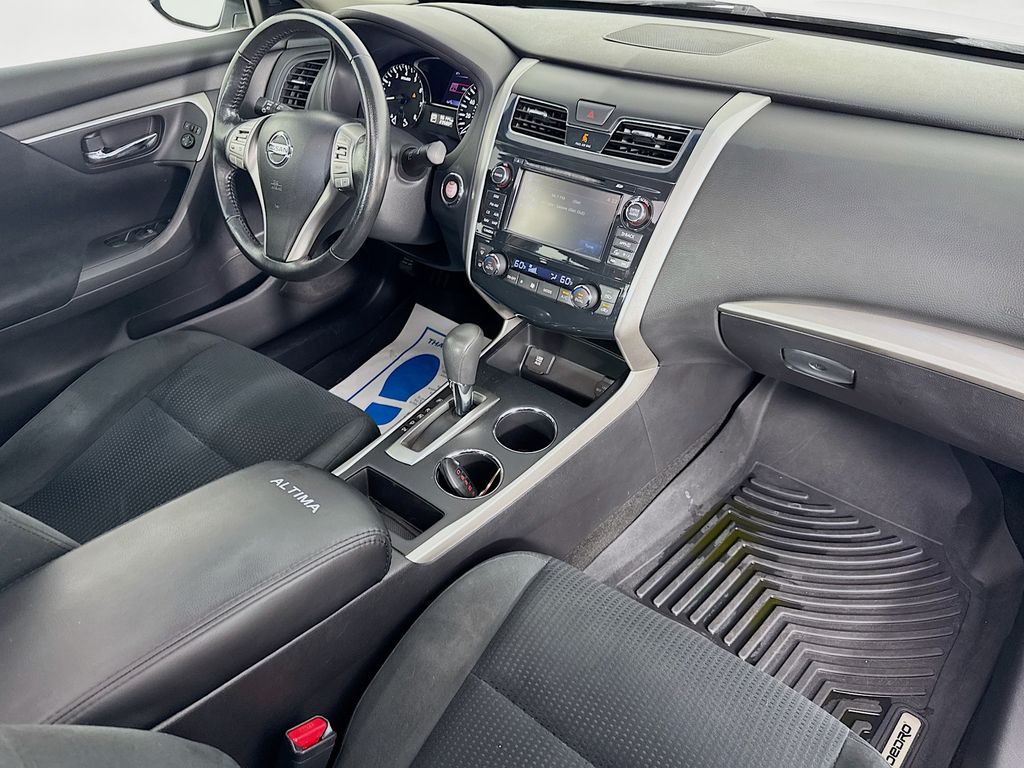 Used Car 2015 Nissan Altima  2.5 Sv For Sale Under $12,000 In Austin, Texas