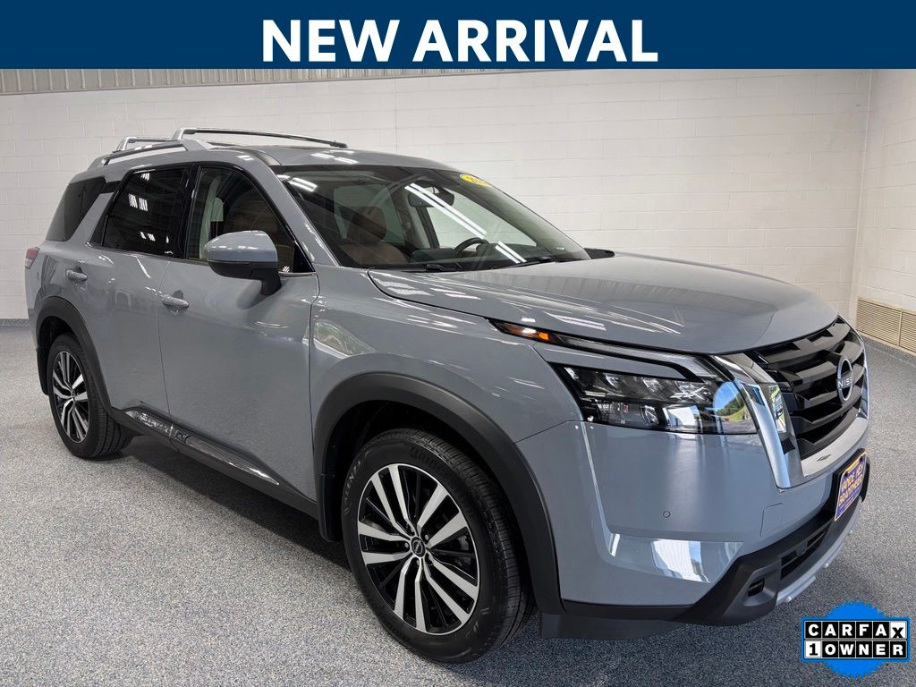 Boulder Gray Pearl 2025 Nissan Pathfinder SUV / Crossover All-Wheel Drive 9-Speed Automatic