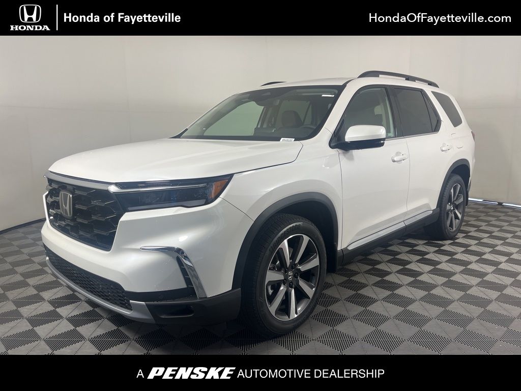 2025 Honda Pilot Touring -
                  Fayetteville, AR