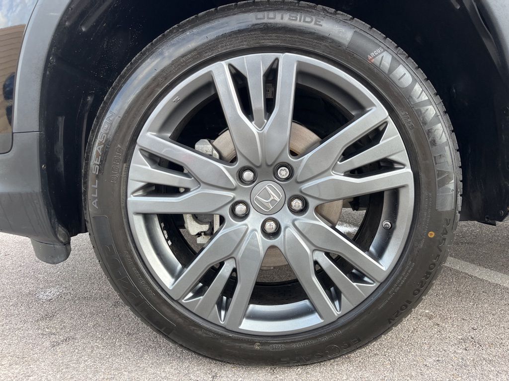 Thumbnail: 2022 Honda Pilot - 9