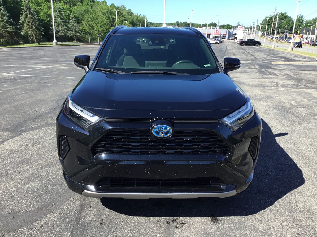 Thumbnail: 2024 Toyota RAV4 - 8