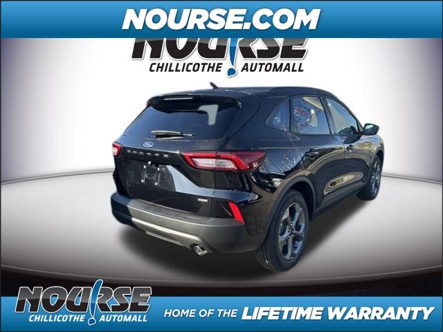 2025 Ford Escape Hybrid ST-Line photo