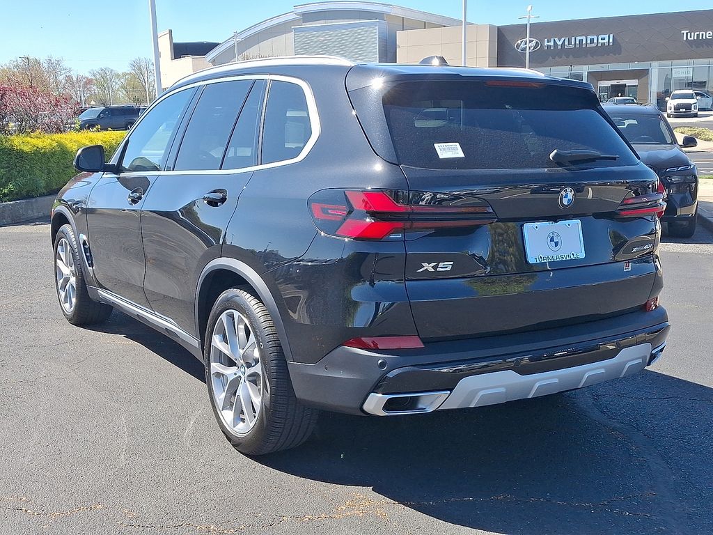 2025 BMW X5 xDrive40i 3