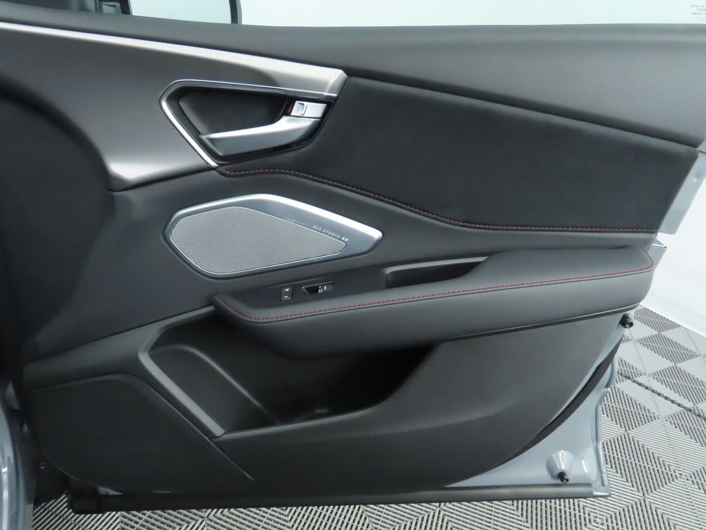 2025 Acura RDX Base 28