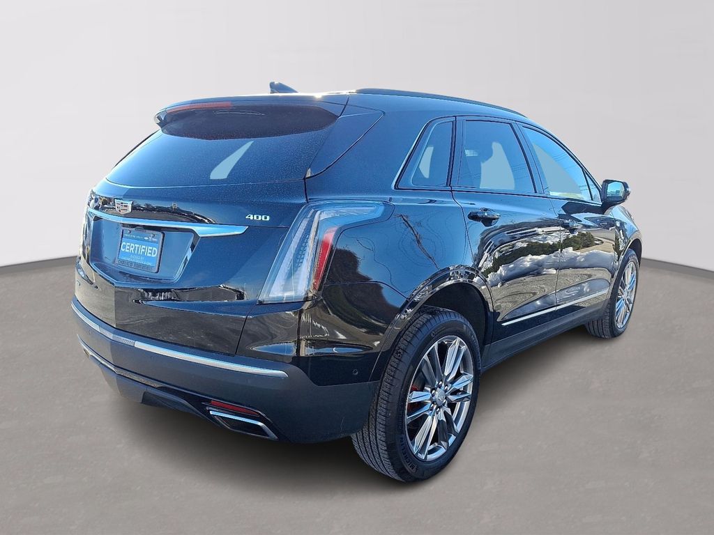 Thumbnail: 2025 Cadillac XT5 - 6