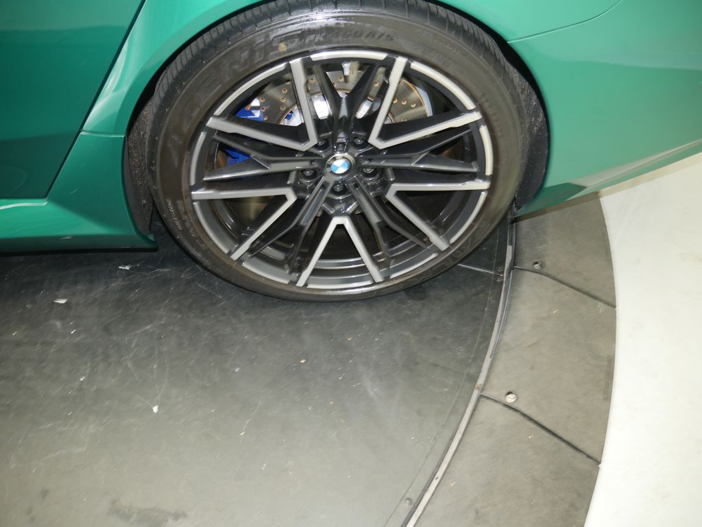 Thumbnail: 2026 BMW M5 - 15