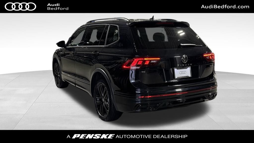 Thumbnail: 2022 Volkswagen Tiguan - 4