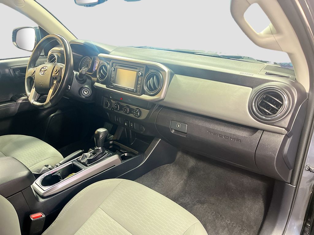 Used 2019 Gray Toyota SR5 image 26