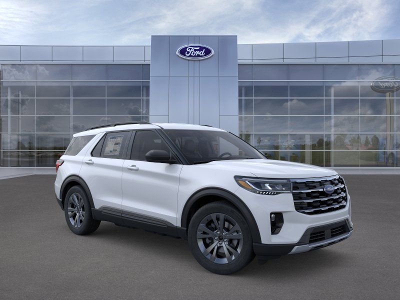 Space White Metallic 2026 Ford Explorer Active AWD SUV / Crossover All-Wheel Drive Automatic