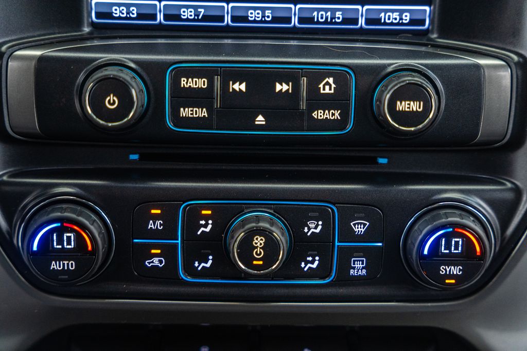 ChevroletSilverado 150025