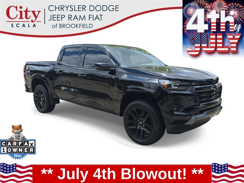 Black 2025 Chevrolet Colorado Pickup Truck Four-Wheel Drive 8-Speed Automatic