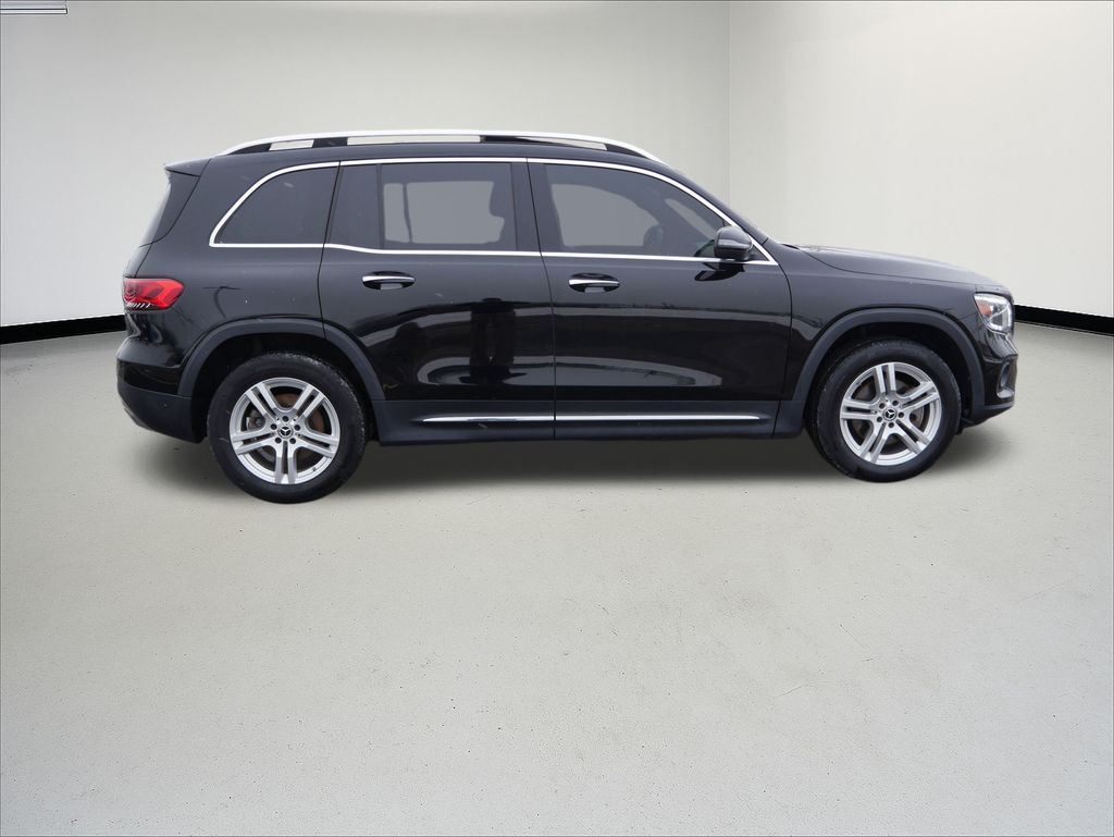 Thumbnail: 2022 Mercedes-Benz GLB - 6