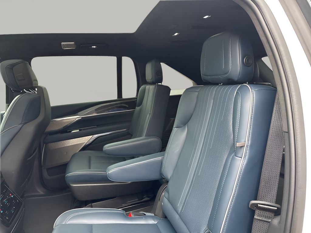 Used Car 2025 Cadillac Escalade Iq  Luxury 2 For Sale Under $120,000 In Austin, Texas