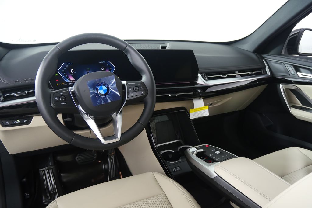 Thumbnail: 2025 BMW X1 - 17