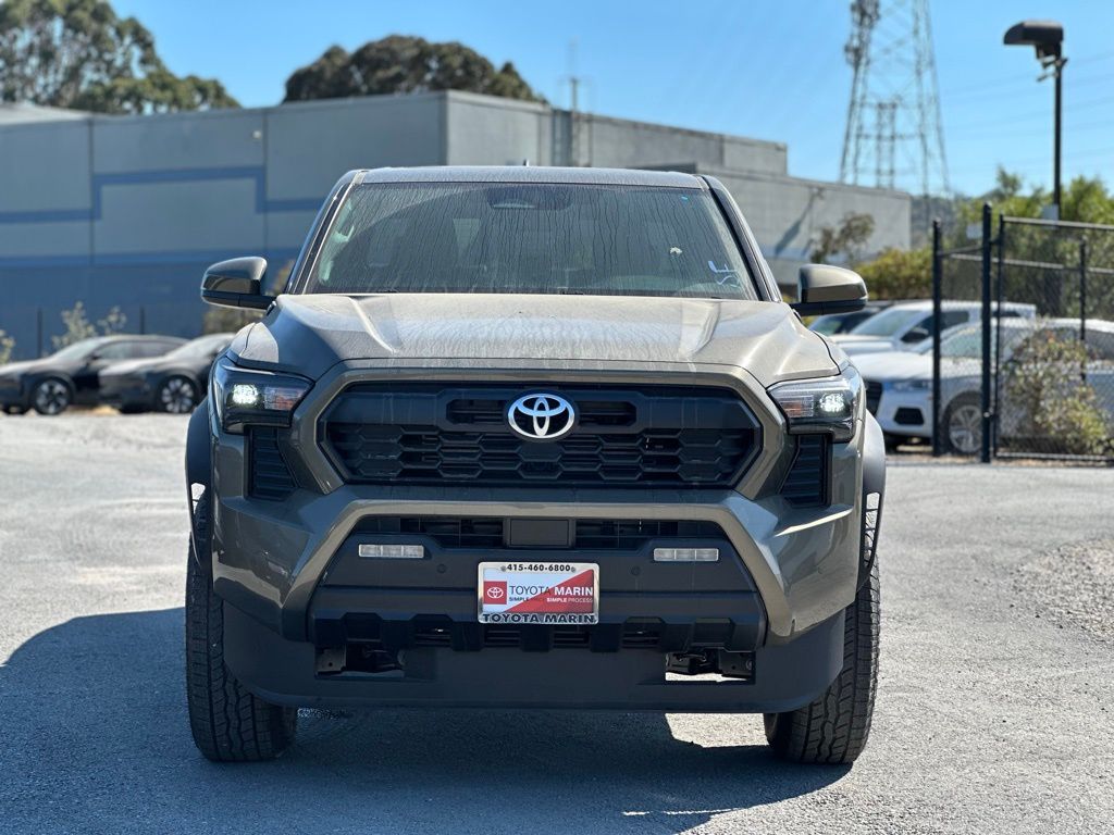 2025 Toyota Tacoma TRD Off-Road Double Cab photo 8
