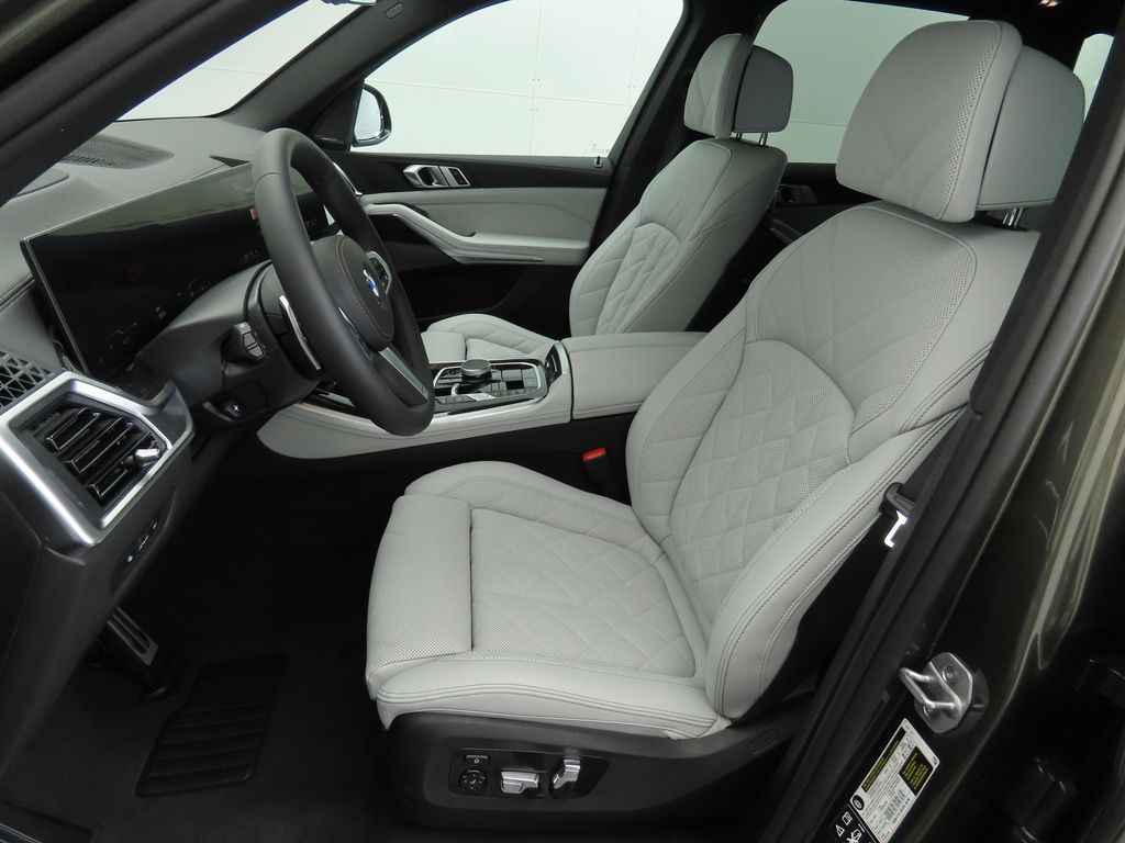 Thumbnail: 2026 BMW X5 - 20