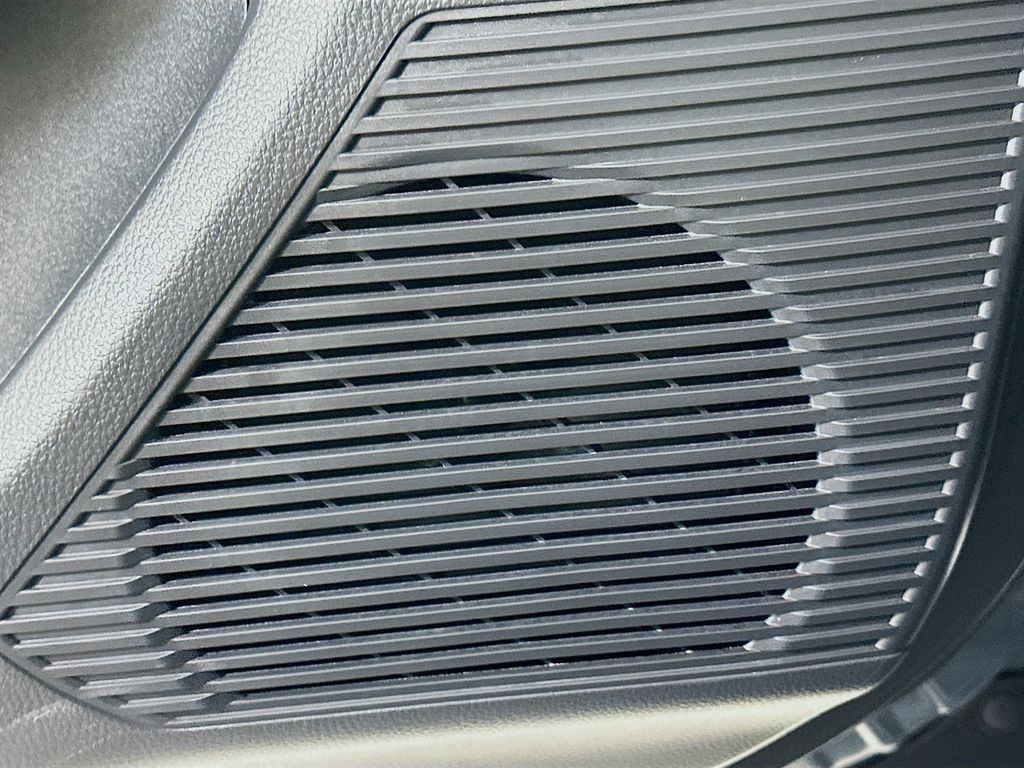 Thumbnail: 2024 Toyota Prius - 19