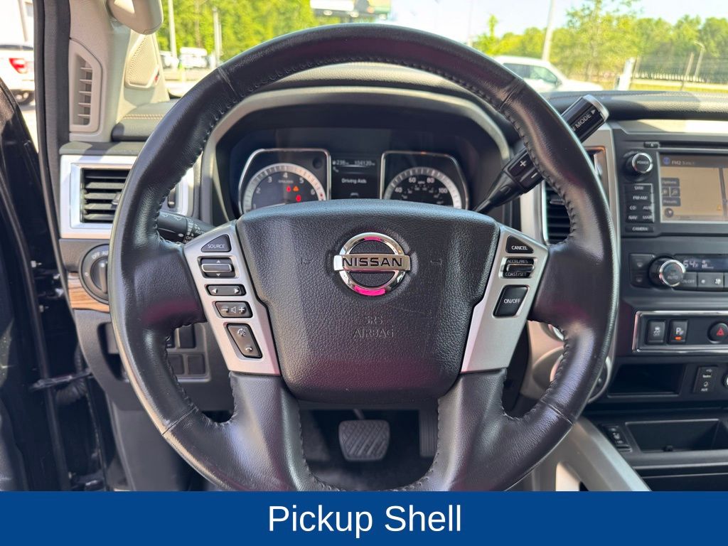 2017 Nissan Titan SL