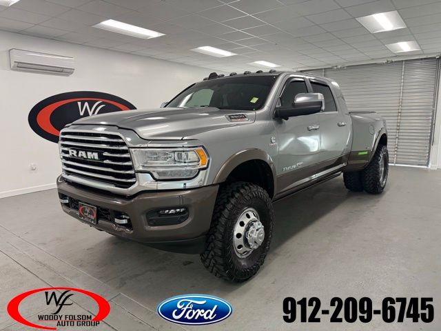 2022 RAM 3500 Limited Longhorn Mega Cab DRW 4WD