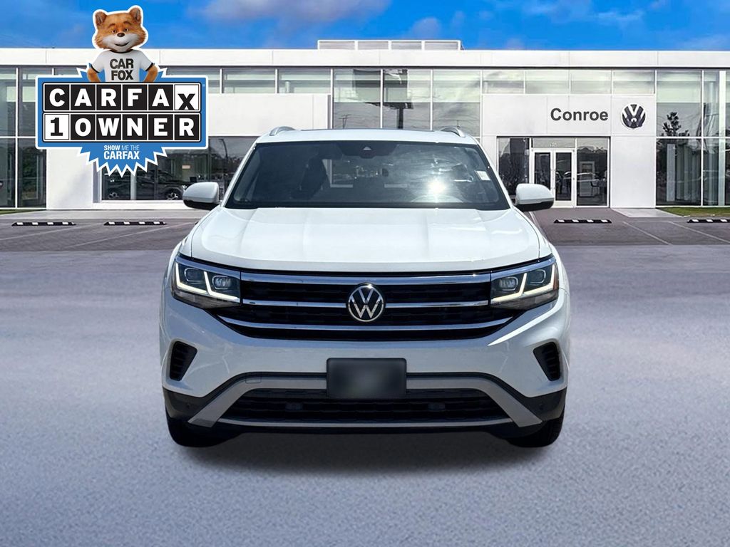2020 Volkswagen Atlas Cross Sport 2.0T SEL White at AutoSavvy Houston Southwest