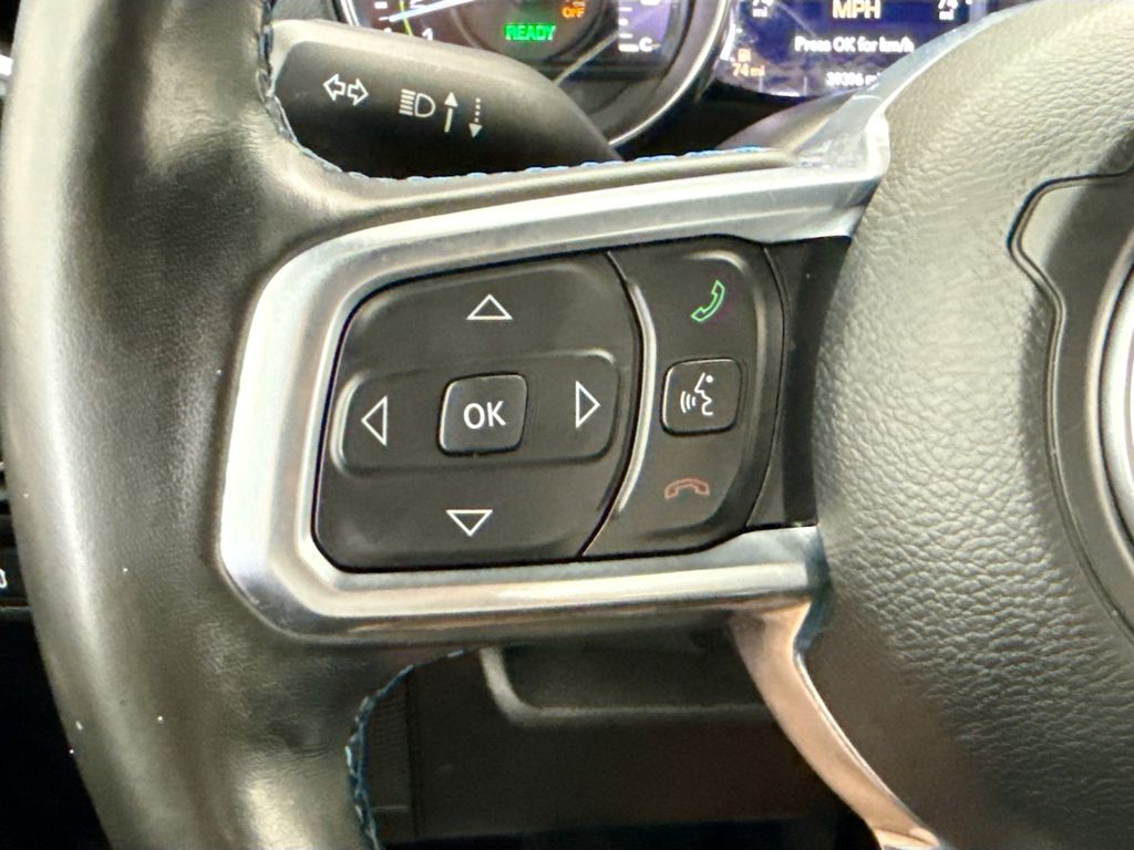 Thumbnail: 2021 Jeep Wrangler - 11